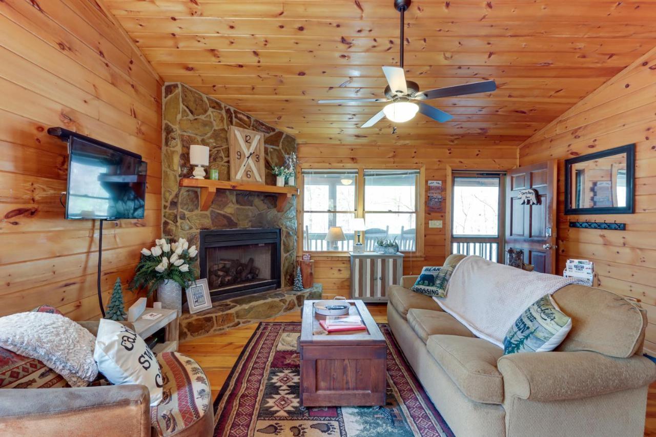 Blue Ridge Cozy Cabin In The Woods With Hot Tub! Ngoại thất bức ảnh